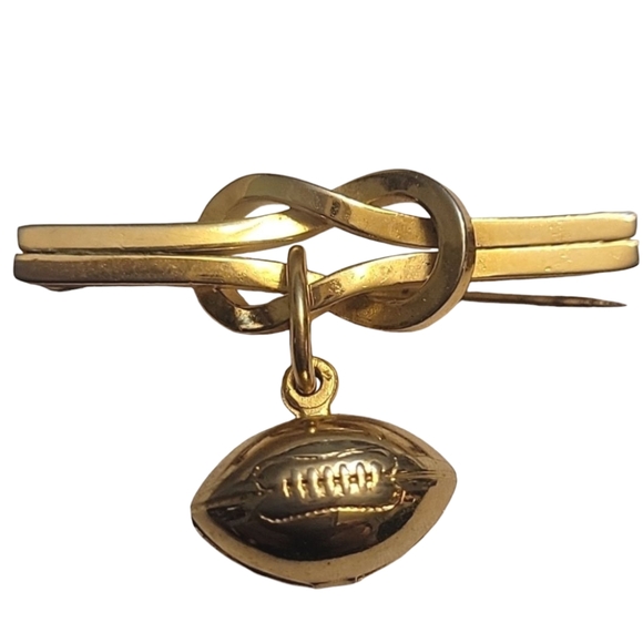 Vintage 2 Cheerleading Brooches - Picture 2 of 7